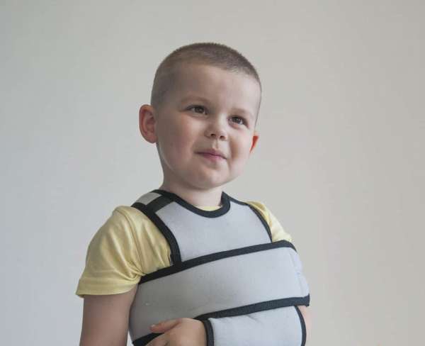 Детский бандаж для плеча